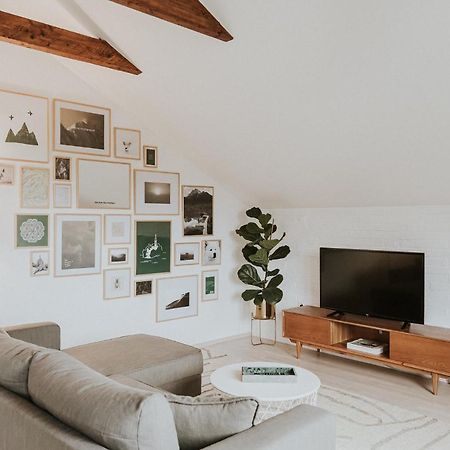 Home In Блед Экстерьер фото